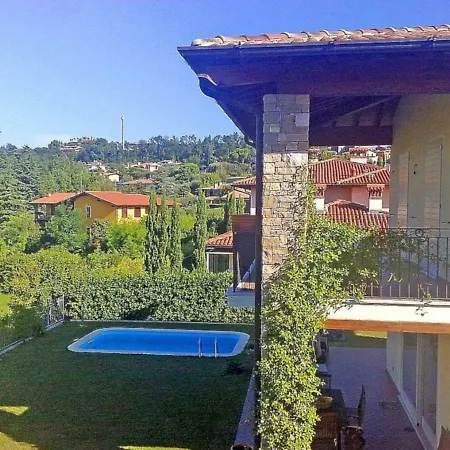 Feriehus Gardasee Elisa Mit Pool In Manerba Am Gardasee