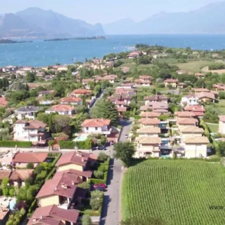 Gardasee Elisa Mit Pool In Manerba Am Gardasee Feriehus